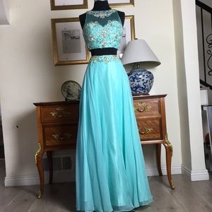 Illusion two piece rhinestone embroidery prom dress